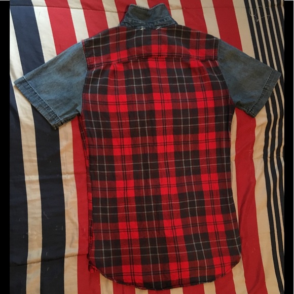 PLAID JEAN MODERN AMUSEMENT CASUAL BUTTON DOWN - Picture 2 of 2